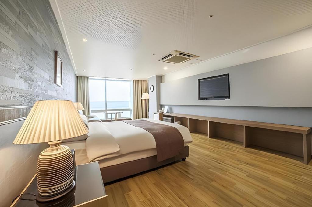 Hotel Homers Puszan Kültér fotó