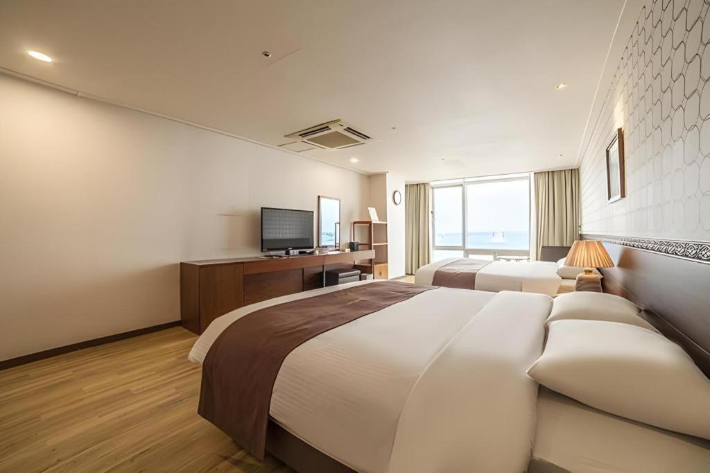 Hotel Homers Puszan Kültér fotó